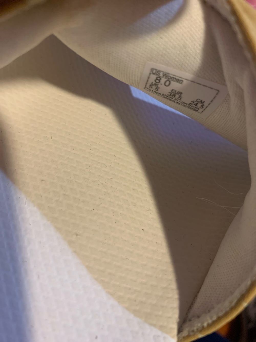 Vans - Picture 7 of 10